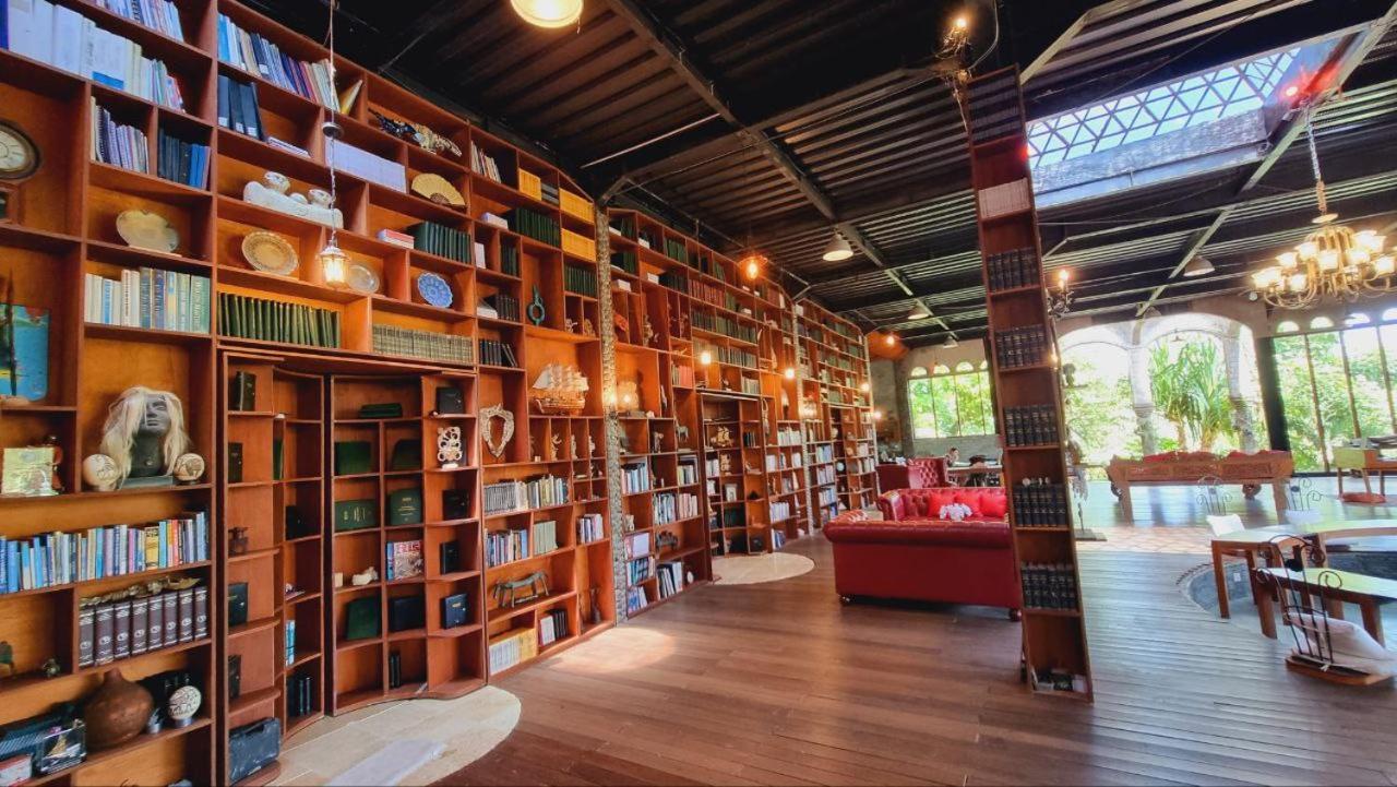 Avalon Ubud Castle & Spa Zewnętrze zdjęcie