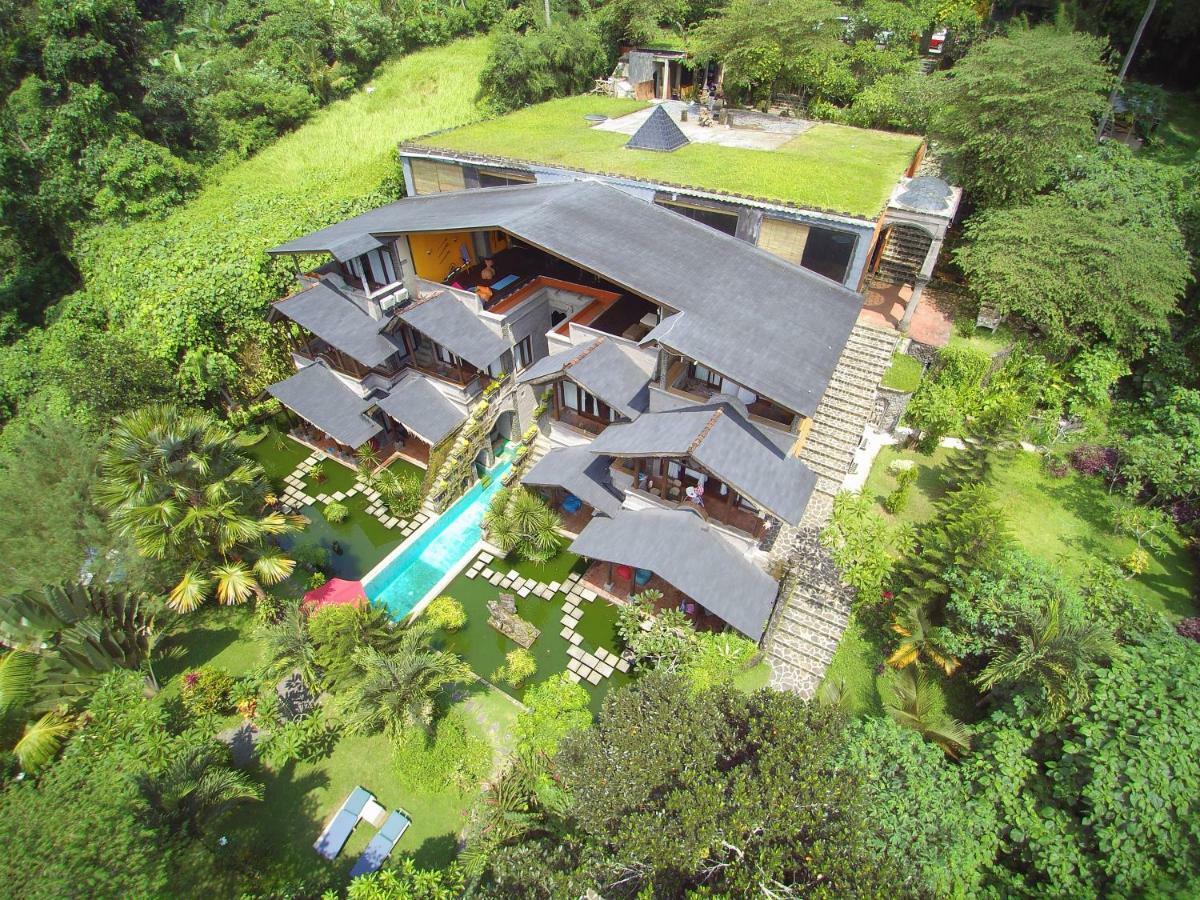 Avalon Ubud Castle & Spa Zewnętrze zdjęcie